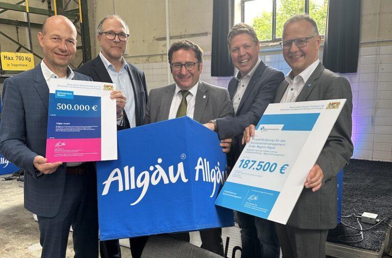 „Alter Hof sucht neue Liebe 2.0“, „Kunst- und Kulturraum Allgäu“ sowie das Gründerzentrum Allgäu erhalten finanzielle Förderung durch den Freistaat Bayern.